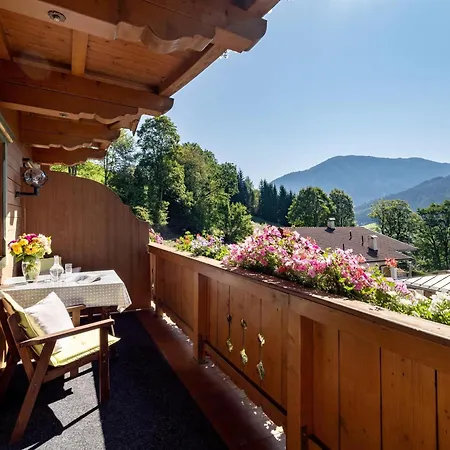 Bergblick * Brixen im Thale